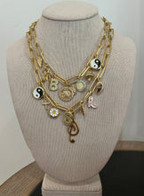 Load image into Gallery viewer, The Charm necklace